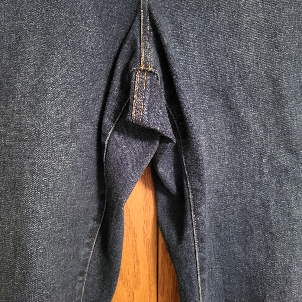 Style & Co Jean Curvy Capri Size 14 - Picture 5 of 9